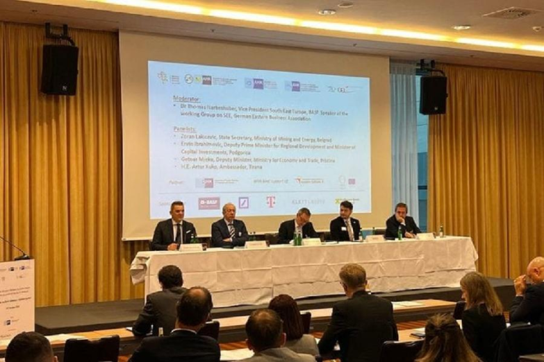 Šahmanović: Potrebna dugoročna orijentacija ka obnovljivim izvorima energije