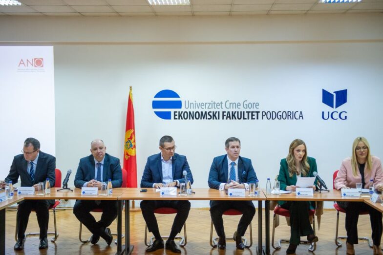 Tržište osiguranja u Crnoj Gori nije dovoljno razvijeno