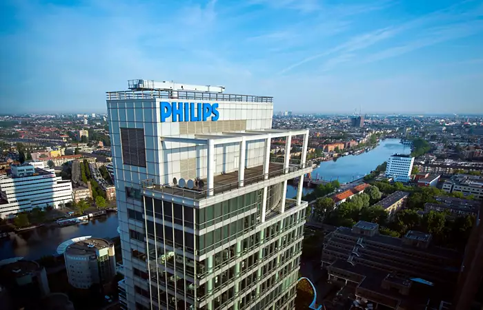 Zbog greške na respiratorima Philips otpušta 4.000 radnika