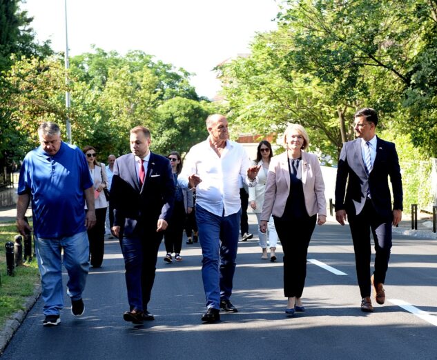 Završena rekonstrukcija Ulice Džona Džeksona u blizini KBC-a