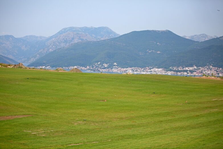 POLOŽEN KAMEN TEMELJAC PRVIH GOLF REZIDENCIJA U CRNOJ GORI