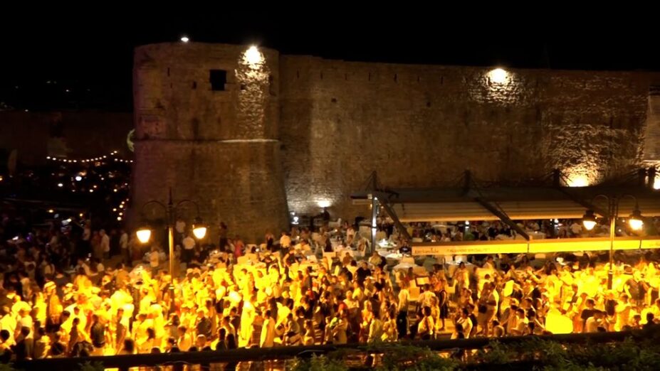 Od klasike do Metalike: Operskim rok spektaklom proslavljen 13. jul i Dan Turističke organizacije Budva