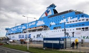 Amsterdamu dojadili kruzeri