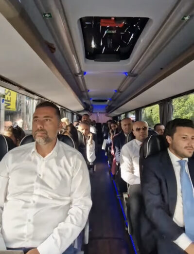 Tematska sjednica Vlade: Premijer i ministri se uputili ka Biogradskom jezeru