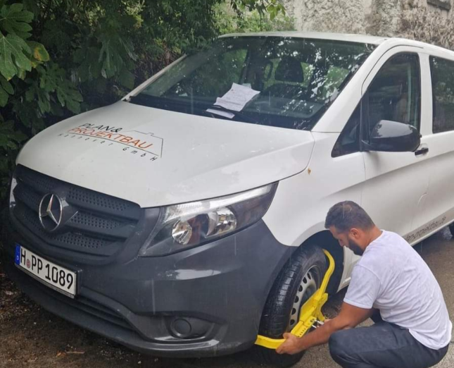 Uvode “lisice” na točkovima za nepropisno parkiranje