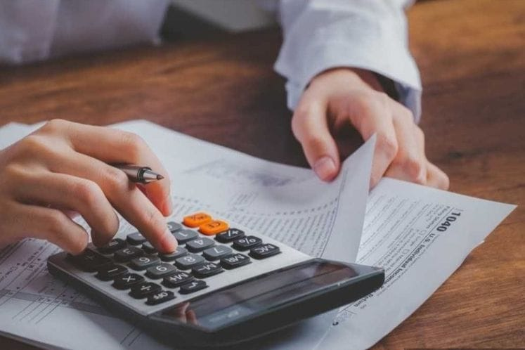 Privremena zabrana djelatnosti za devet poreskih obveznika