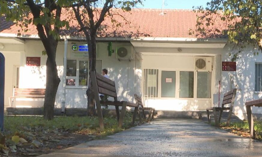 Dom zdravlja u podgoričkom naselju Tološi već duže vrijeme ne radi, pa se mještani suočavaju sa brojnim problemima
