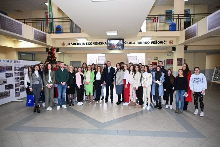 Omladinske kartice dijeliće i u decembru