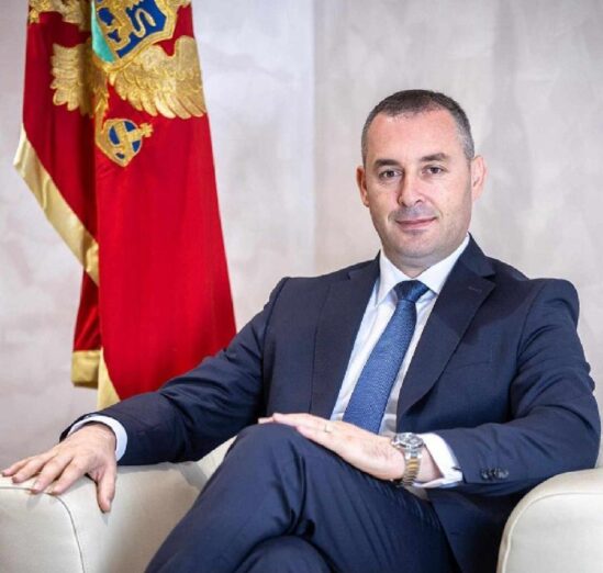 Šćekić: Mladi demotivisani, partijsko zapošljavanje i dalje prisutno