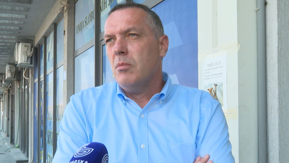 Božović: Nastavnike ostavili bez sredstava za povećanje plata po Granskom kolektivnom ugovoru