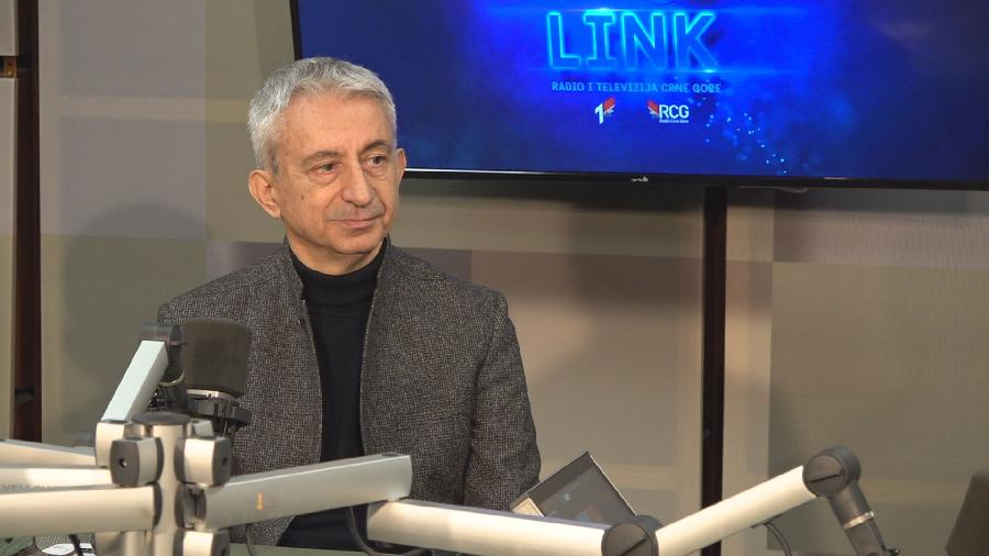 Pejaković: Nadamo se da će kamatne stope padati