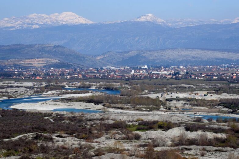 Najveća dokazana šteta u životnoj sredini ili politički pamflet