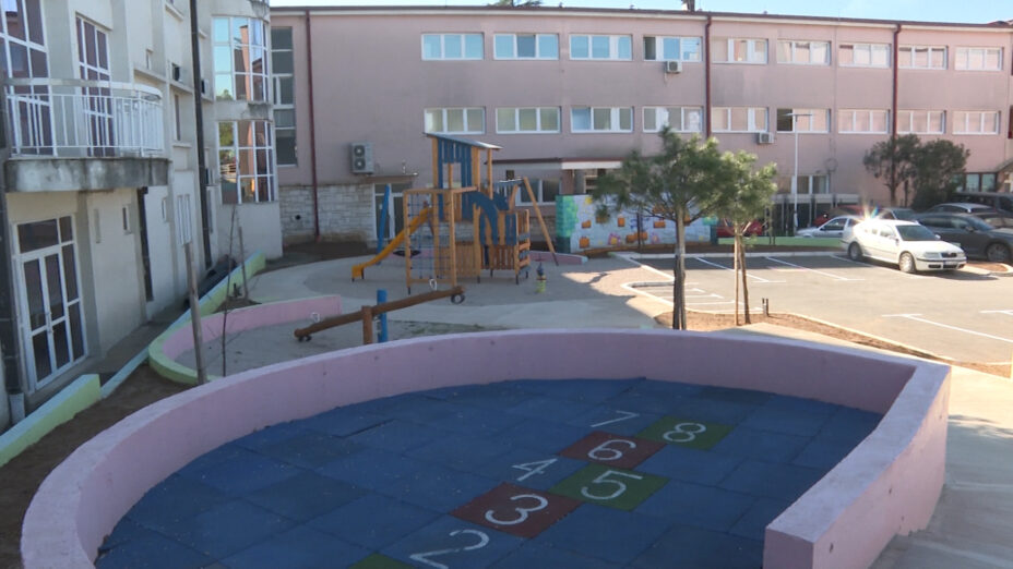 Vrijednost investicije oko 104.000 eura: Na Institutu za bolesti djece otvoreno dječje igralište i parking