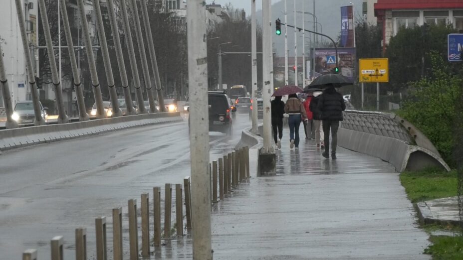 Foto:Obilna kiša u Podgorici