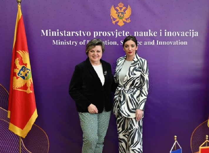 Prvi put omogućeno izučavanje češkog jezika i kulture u CG