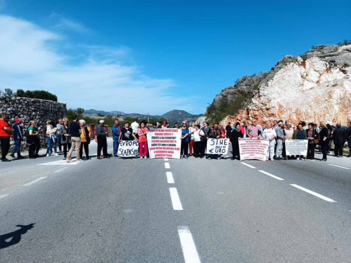 Bivši radnici “Košute” danas ispred Vlade