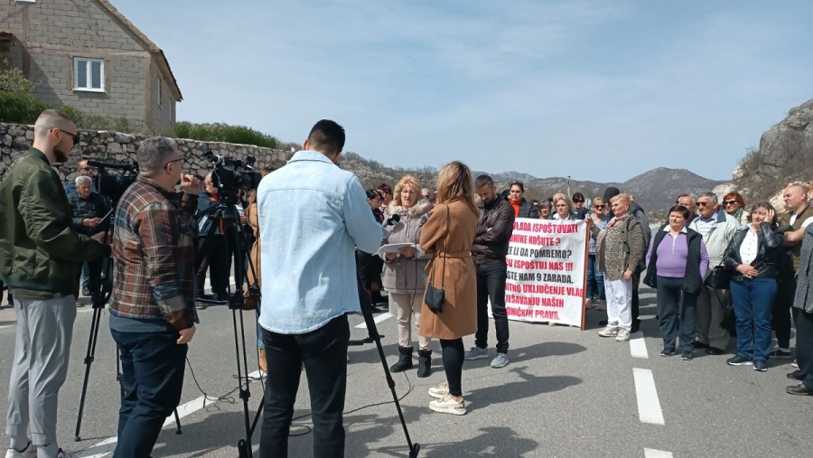 Vlada da što prije odgovori na zahtjeve radnika “Košute”