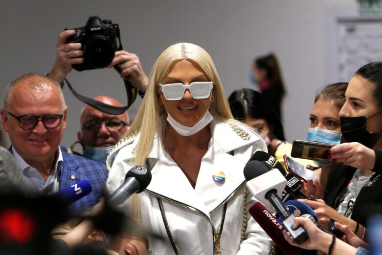 Hotel Podgorica otkazao nastup; Karleuša: Grubo miješanje politike