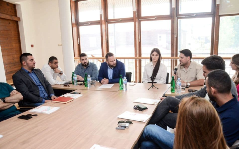 Mladi preduzetnici Kolašina predložili ukidanje lokalnih poreza