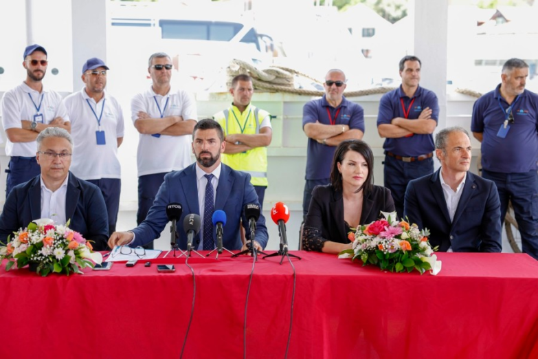 Za godinu od naplate trajekta zaradili preko četiri miliona eura