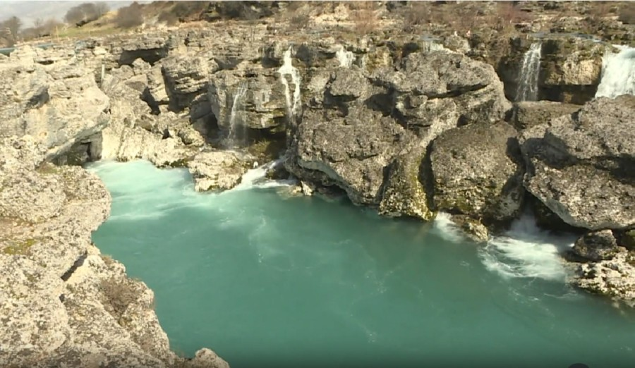 Albanija da informiše Crnu Goru o svakoj cijevi u Cijevni