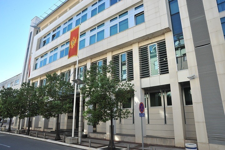 “Rekonstrukcija Vlade može donijeti stabilnije političke prilike”