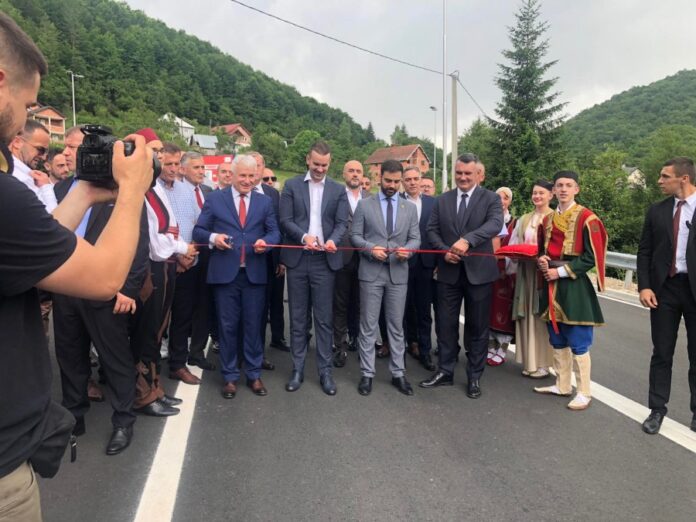 Spajić i Radulović ozvaničili završetak obnove dionice puta Rožaje-Špiljani