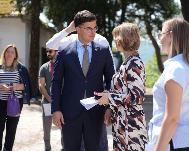 Gradiće se centri za prihvat stranaca na Božaju i u Spužu