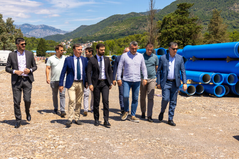 Radulović: Uz sve izazove napreduje izgradnja bulevara Tivat –Jaz