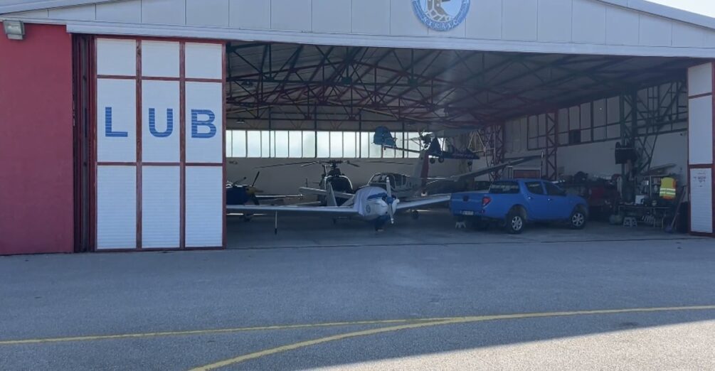 Nakon tri decenije ponovo obučavaju pilote