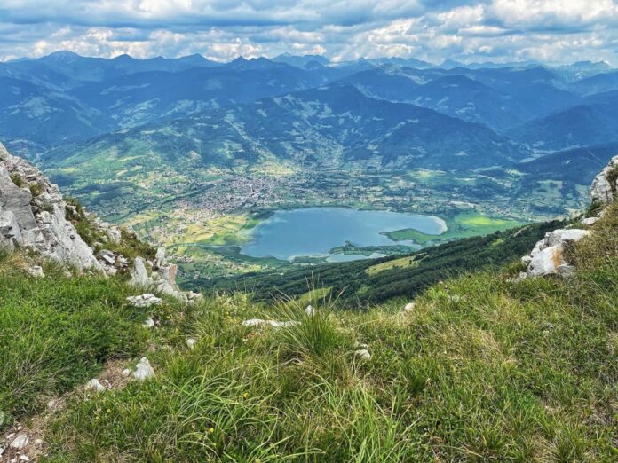 U Novšićima sve manje ljudi, mještani muku muče i sa divljim životinjama