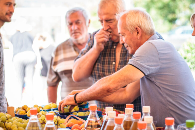 Nova pijaca otvorena na Svetom Stasiju