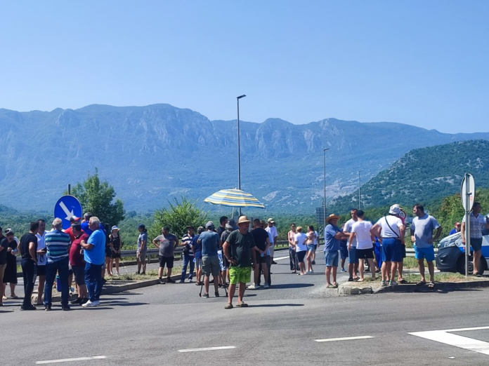 Završena blokada Sozine, očekuju dogovor sa Monteputem