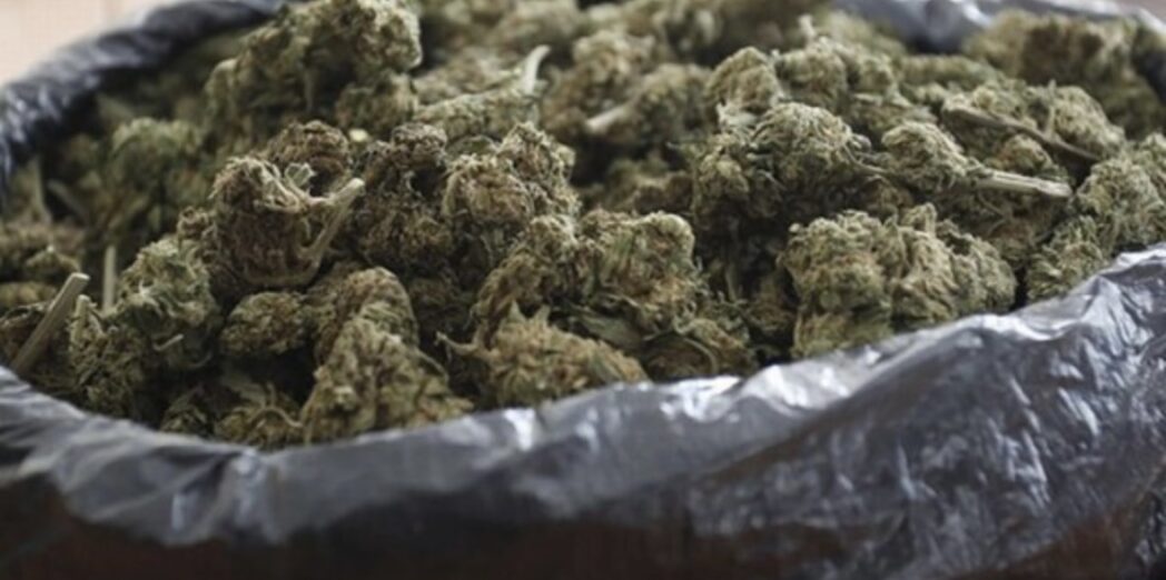 Svaki deseti tinejdžer koristio je neku vrstu droge prije 16. godine