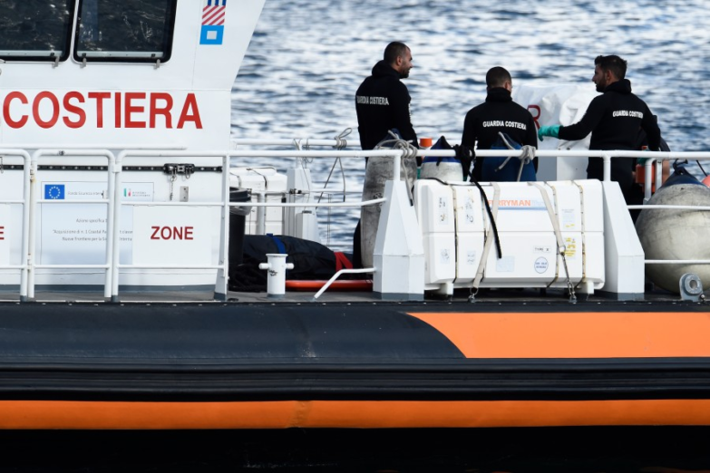 Izvlačenje jahte sa dna mora kod obale Sicilije koštaće oko 15 miliona eura