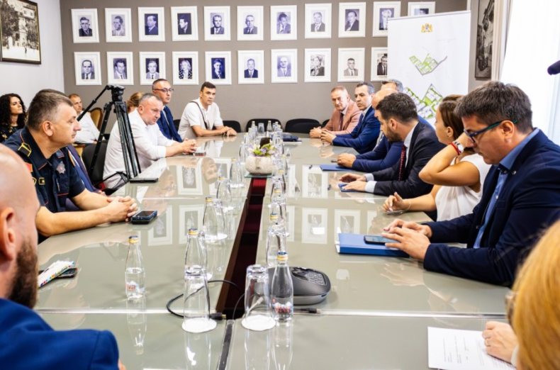 Kotor: Potpisani ugovori za početak gradnje 250 stanova