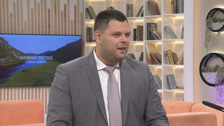 Kovačević: Vlada bi u toku dana trebalo da odredi lokaciju za buduća eutanazirana grla