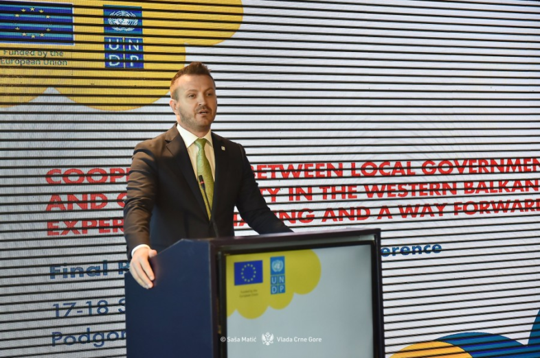 Jačanje saradnje lokalnih vlasti i NVO sektora kroz ReLOaD program