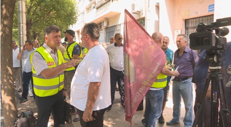 Zaposleni u stambeno – komunalnoj privredi 20 godina na ivici egzistencije