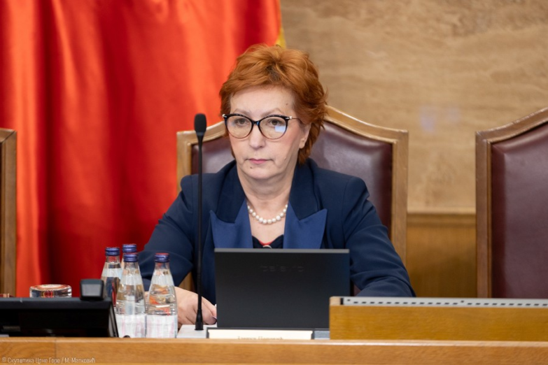 Popović: Neusvajanjem budžeta nanijeta ogromna šteta ugledu države