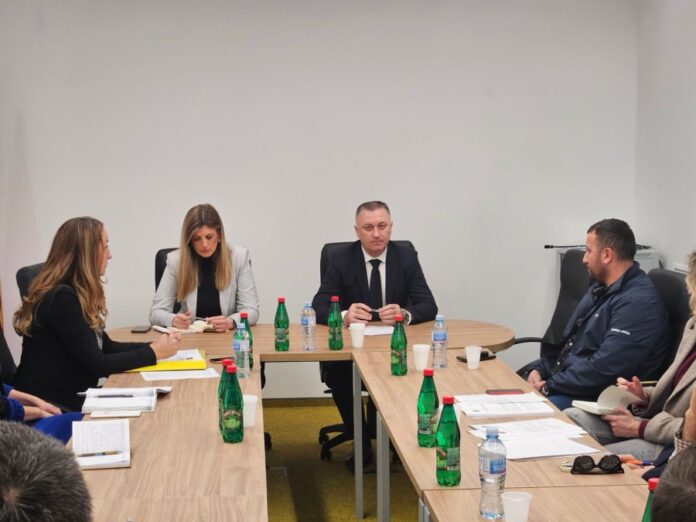 Vlada preuzima obavezu za jednokratno obeštećenje porodicama žrtava rata