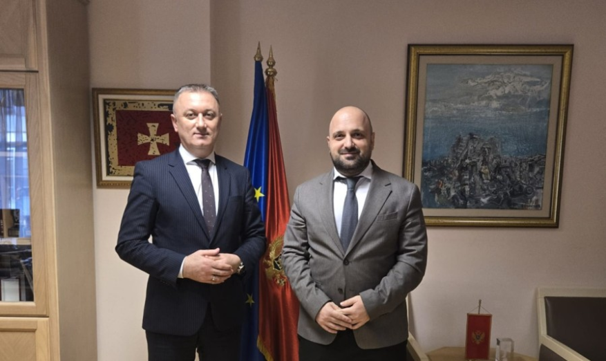 Napad na stručne radnike da bude krivično djelo