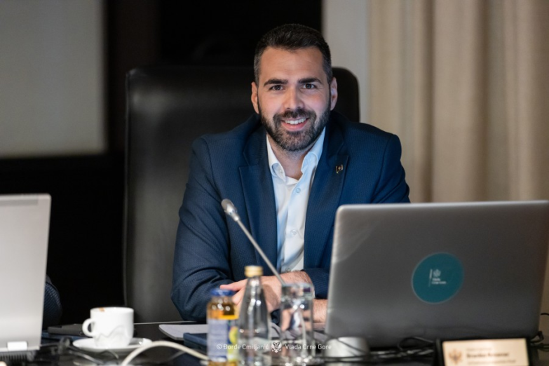 Krvavac: Za ugovore o djelu biće potrebna saglasnost Ministarstva finansija i odobrenje Komisije