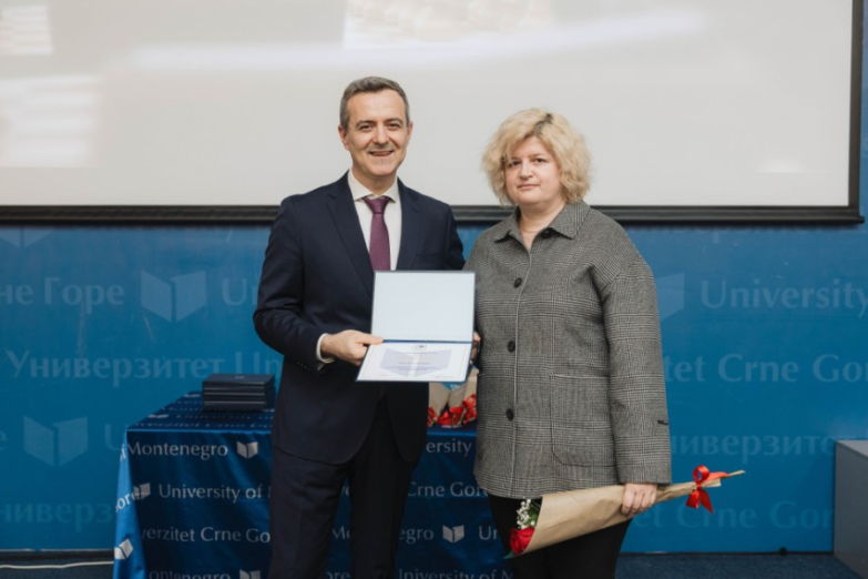 Nataši Ružić priznanje UCG-a za doprinos razvoju naučnoistraživačkog rada