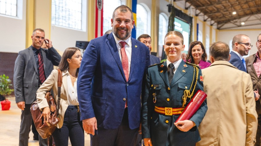 Dašić prva Crnogorka koja je diplomirala na najstarijoj svjetskoj vojnoj akademiji