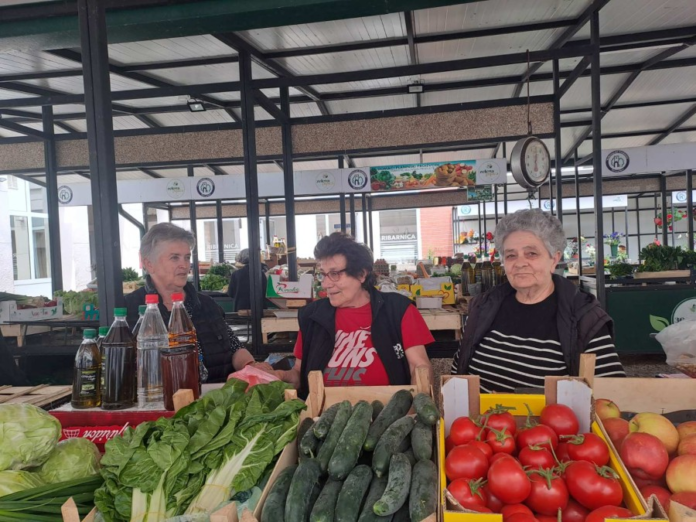 Nove cijene zakupa tezgi, zakupci nezadovoljni